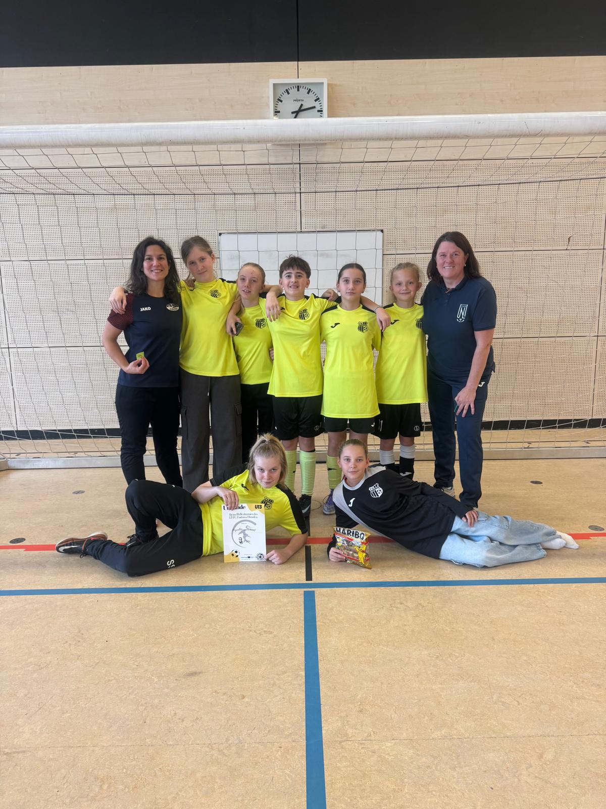 Děvčata součástí turnaje v Drážďanech/Mädchen nehmen am Turnier in Dresden teil
